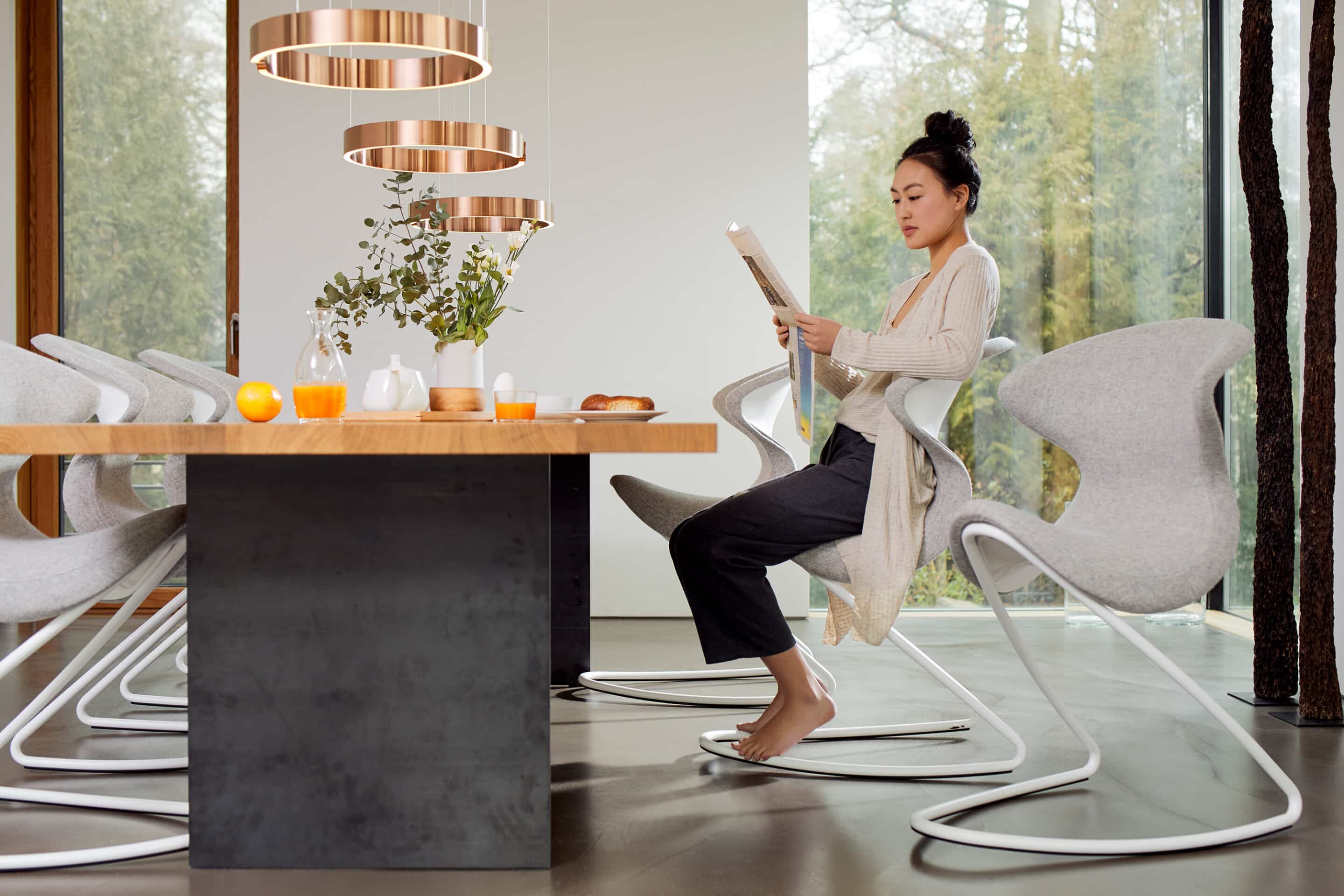 Oyo Aeris Esstisch Ambiente